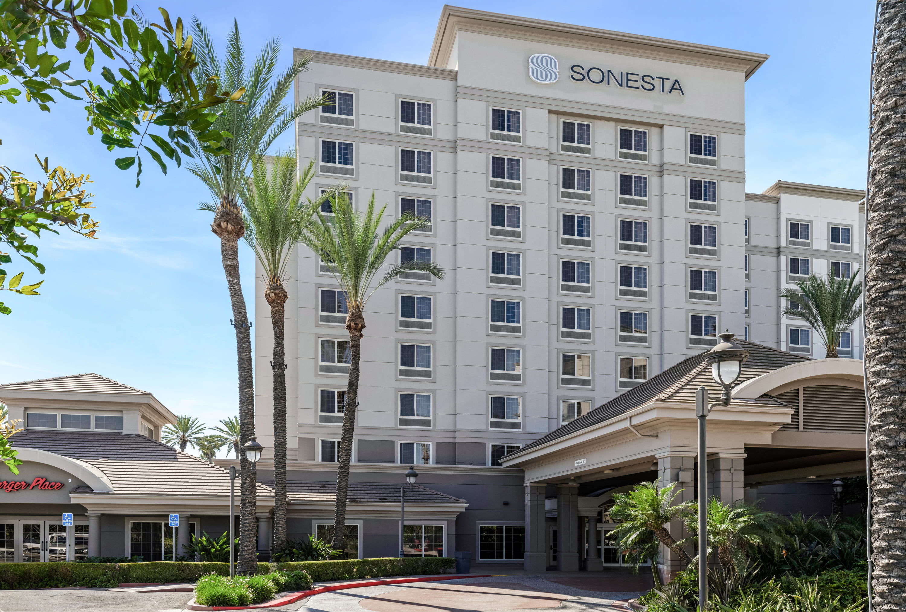 Sonesta Anaheim Resort Area