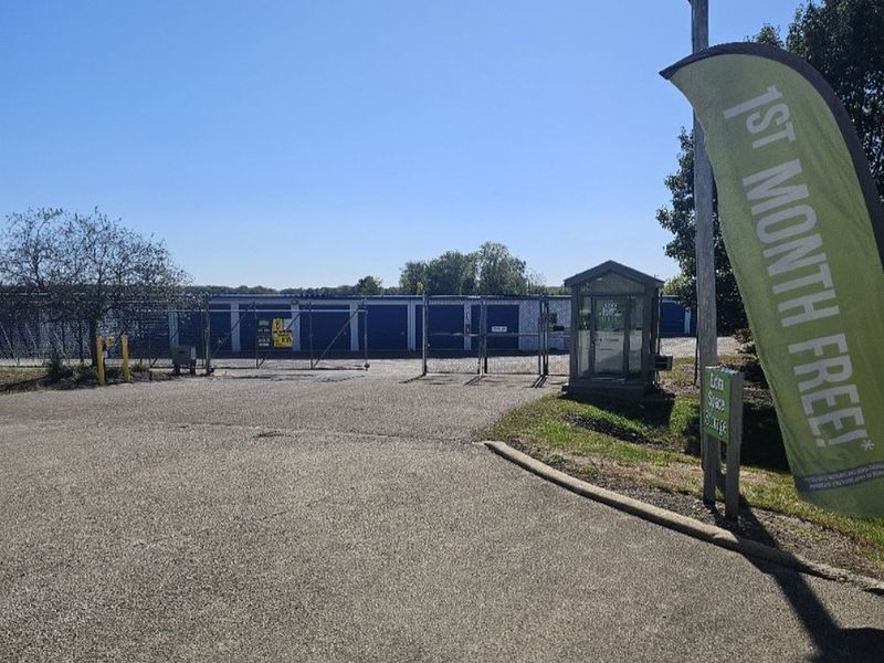 Images Extra Space Storage