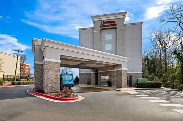 Images Hampton Inn & Suites Charlotte-Airport