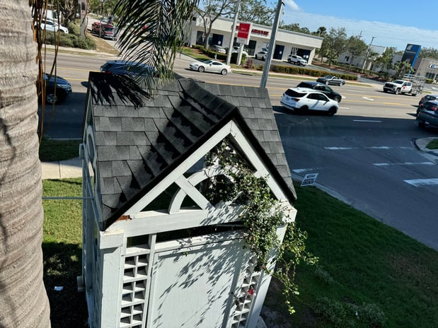 Images Len's Roofing