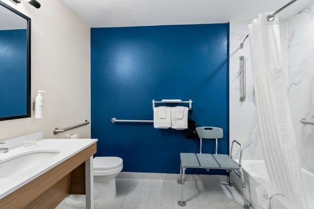 Images Spark by Hilton Wichita Falls