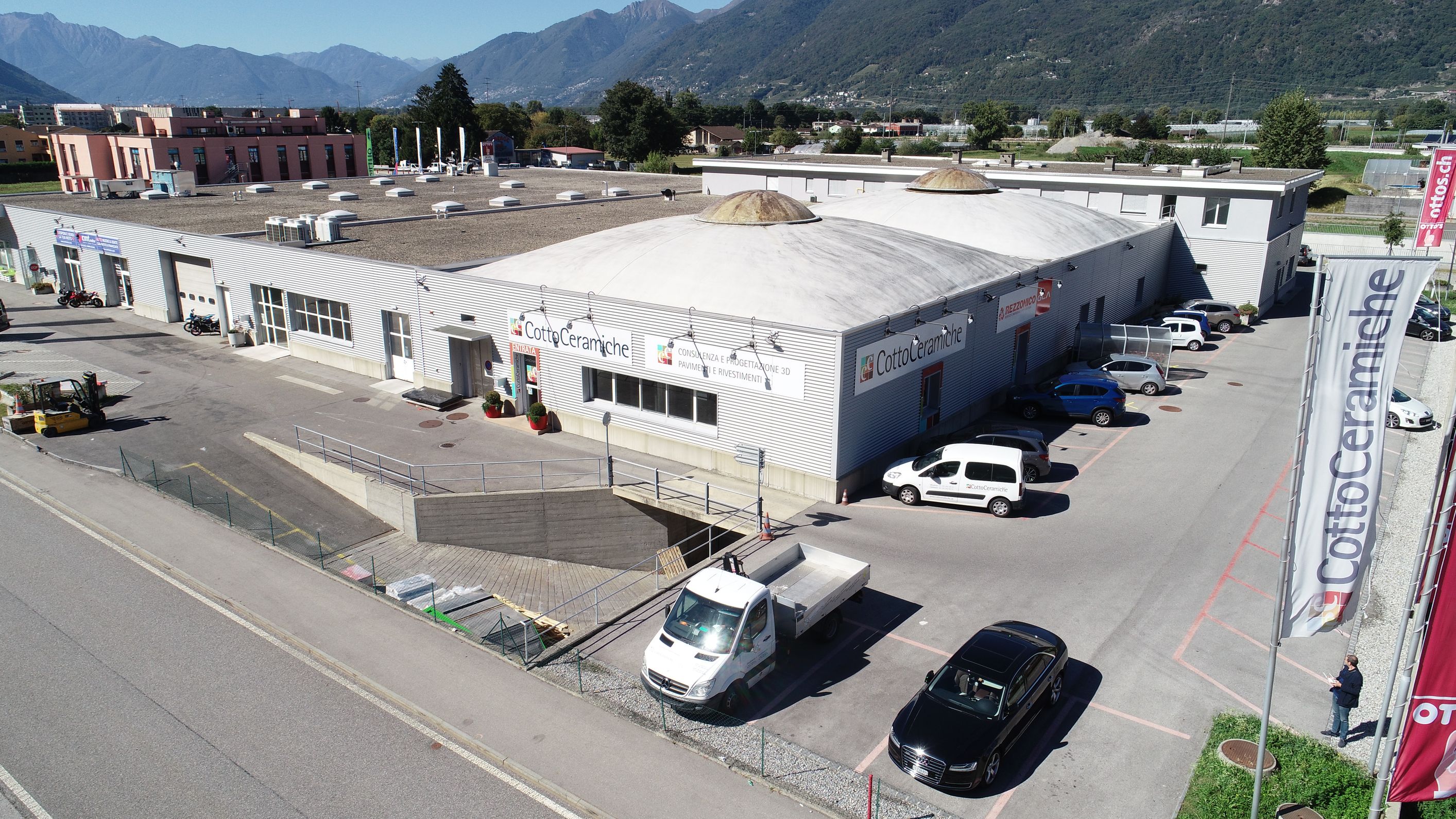 Bilder CC CottoCeramiche SA - Gruppo iREZZ