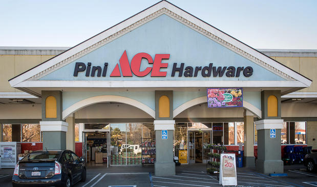 Images Pini Hardware
