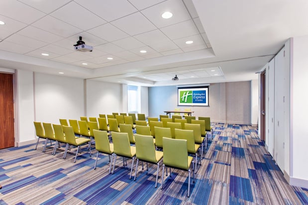Images Holiday Inn Express & Suites Houston S - Medical Ctr Area by IHG