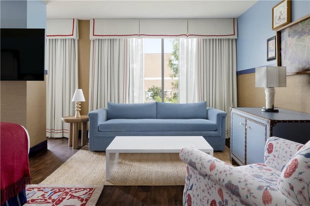 Images Graduate by Hilton Dallas