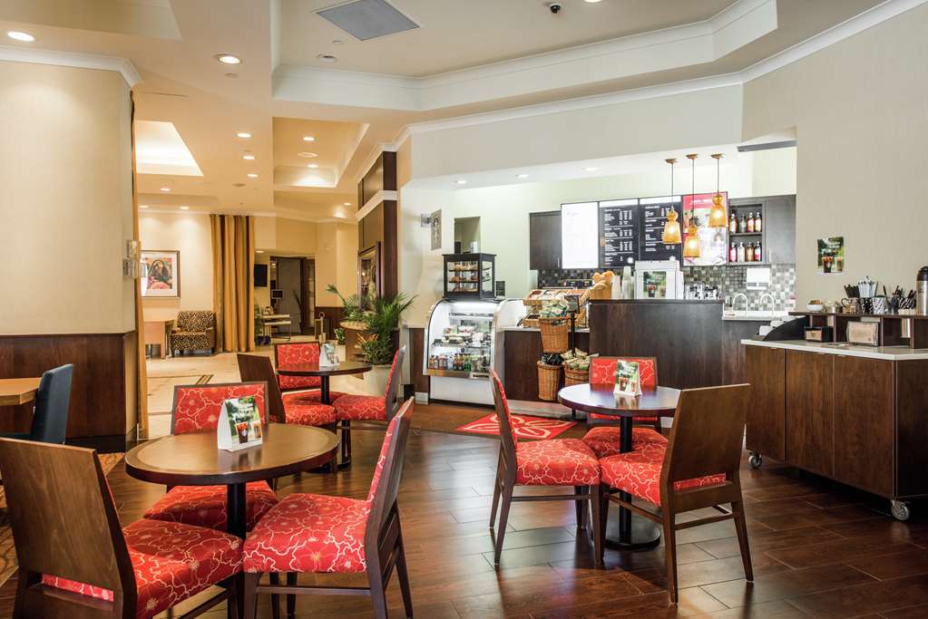 Images Hilton Garden Inn Saskatoon Downtown