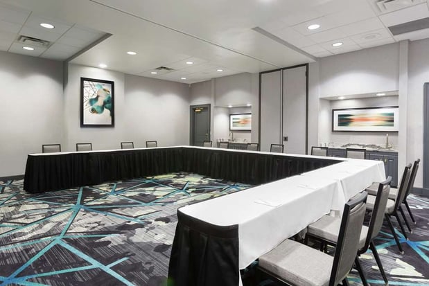 Images Embassy Suites by Hilton Orlando Airport