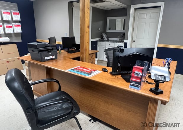 Images CubeSmart Self Storage
