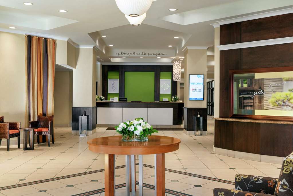Images Hilton Garden Inn Saskatoon Downtown