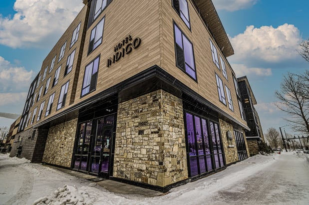 Images Hotel Indigo Silverthorne by IHG