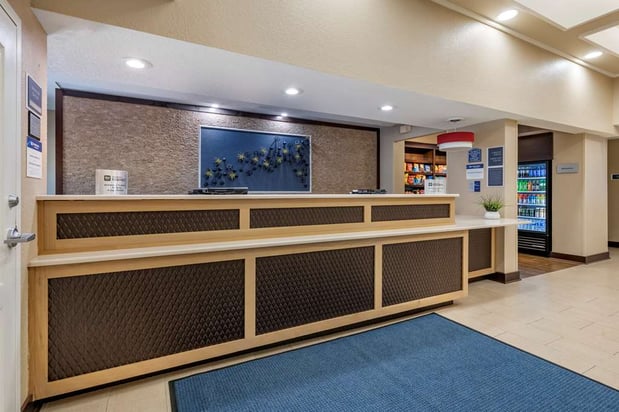 Images Best Western Plus Orlando East- UCF Area