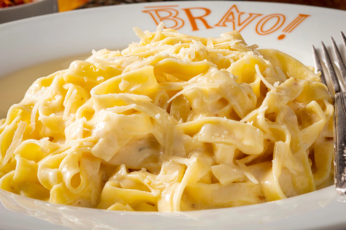 Fettuccine Alfredo - PASTA