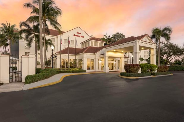 Images Hilton Garden Inn Boca Raton