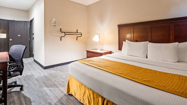 Images SureStay by Best Western Orange