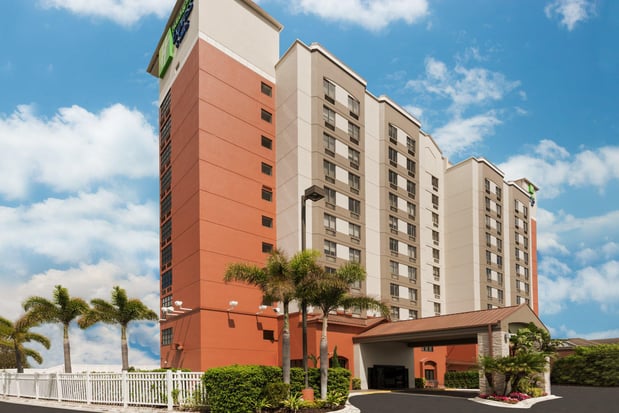 Images Holiday Inn Express & Suites Nearest Universal Orlando by IHG