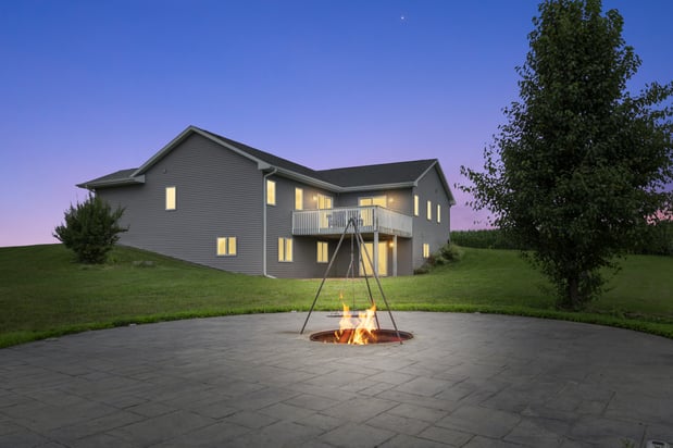 Images Amy Fox, NextHome Success