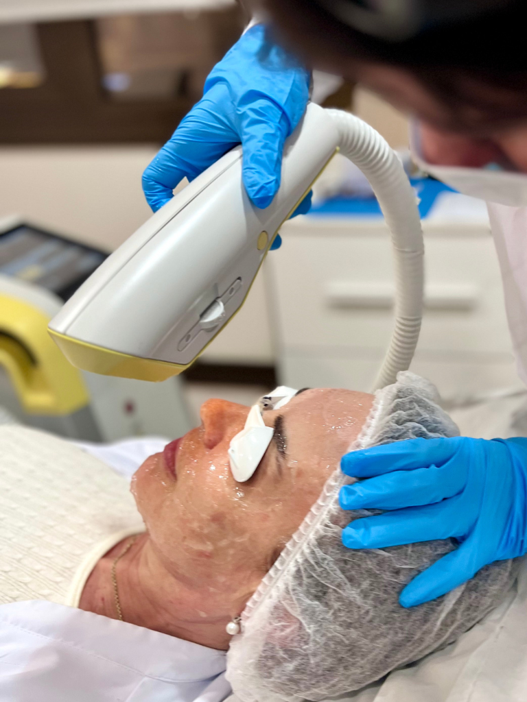 Images Dra. Silvia Solà. Medicina Estética y Láser