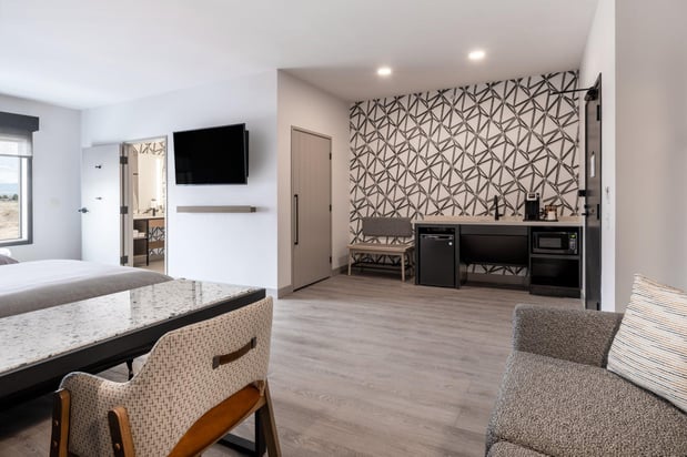 Images Atwell Suites Denver Airport – Tower Road by IHG