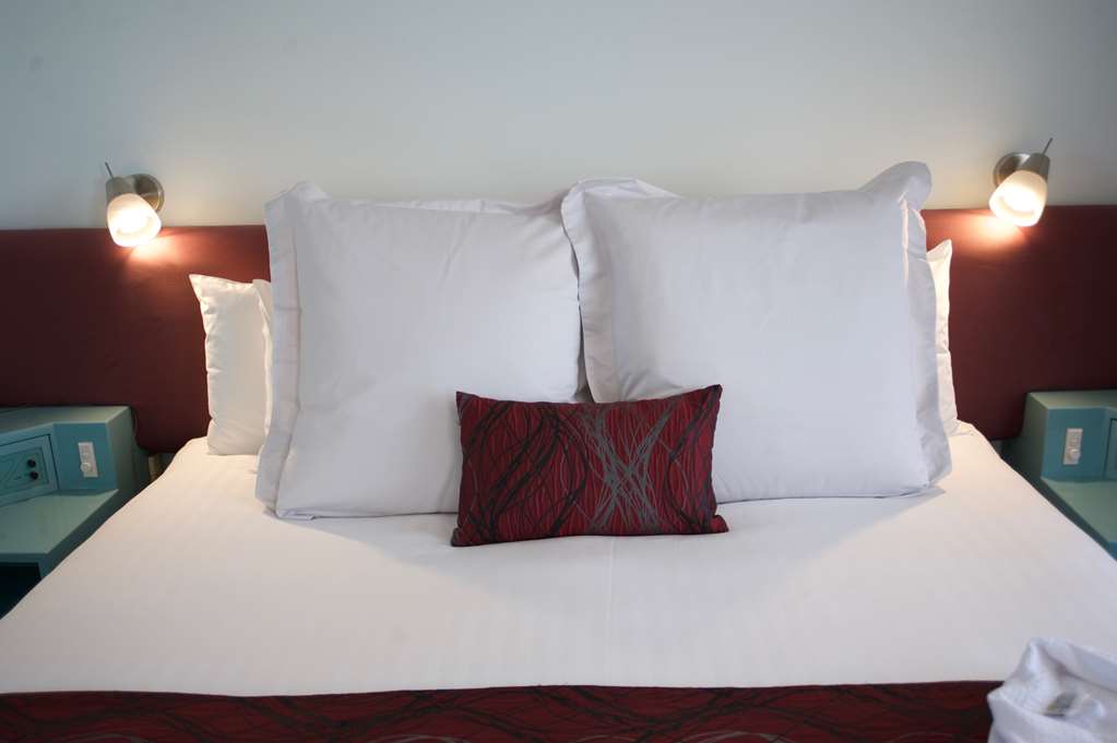 Executive Spa Suite SureStay By Best Western The Clarence On Melville Albany (08) 9841 4144