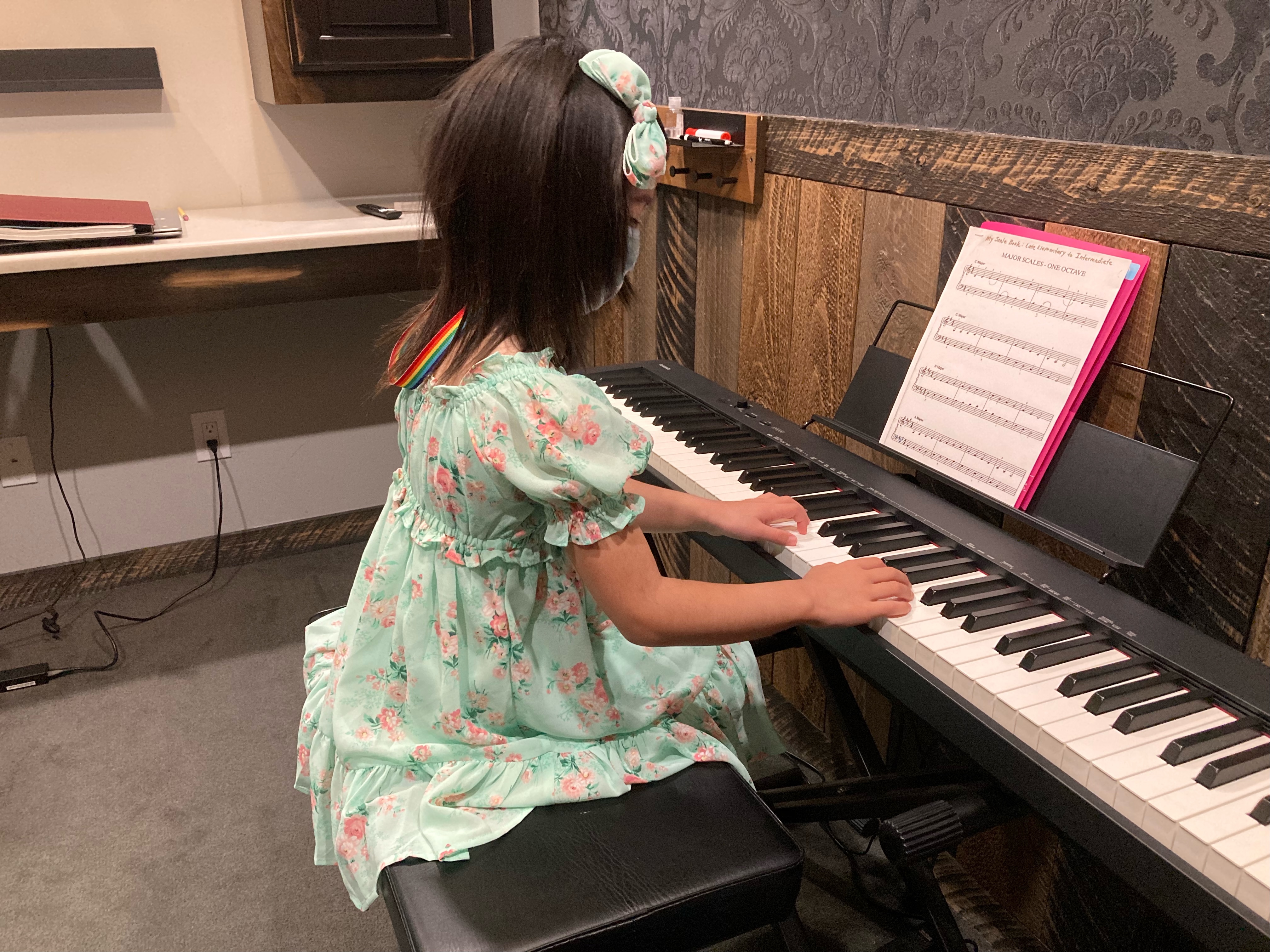 Big Star Music Academy Piano Lesson