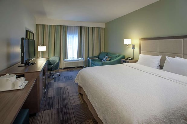 Images Hampton Inn & Suites New Orleans-Elmwood/Clearview Parkway Area