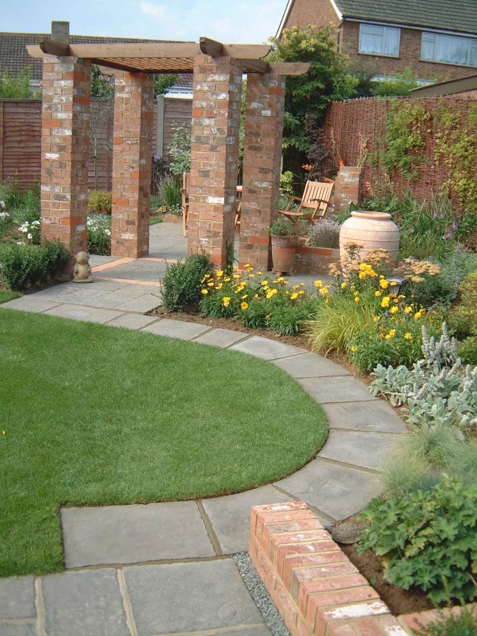 Images P & G Landscapes & Design