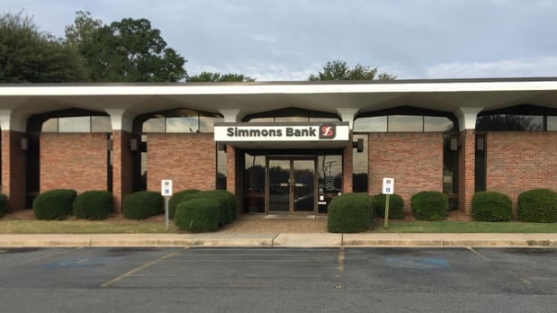 Pine Bluff Oak Park