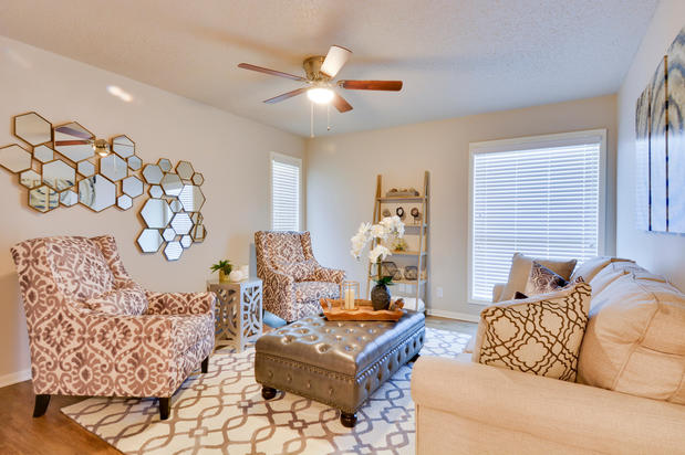 Images Midtown Apartments