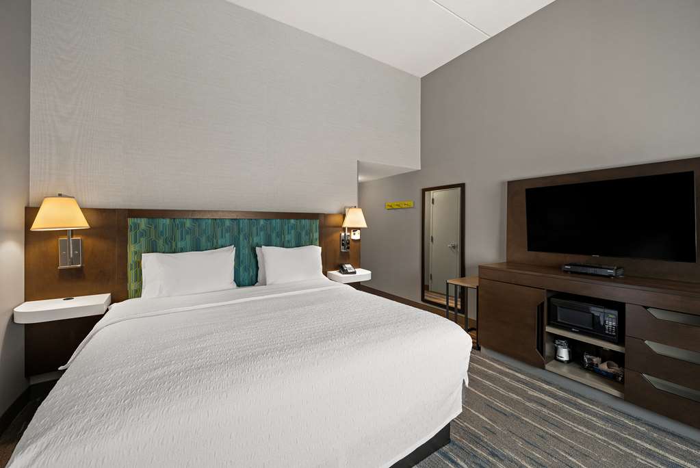 Hampton Inn & Suites Poughkeepsie