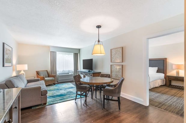 Images Best Western Plus University Park Inn & Suites