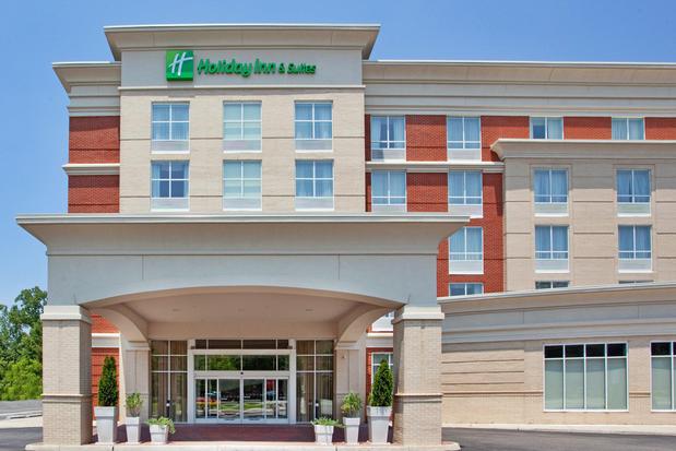 Images Holiday Inn & Suites Williamsburg-Historic Gateway by IHG
