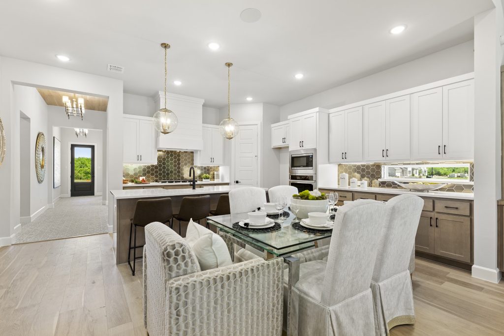 StoneManor Homes Image