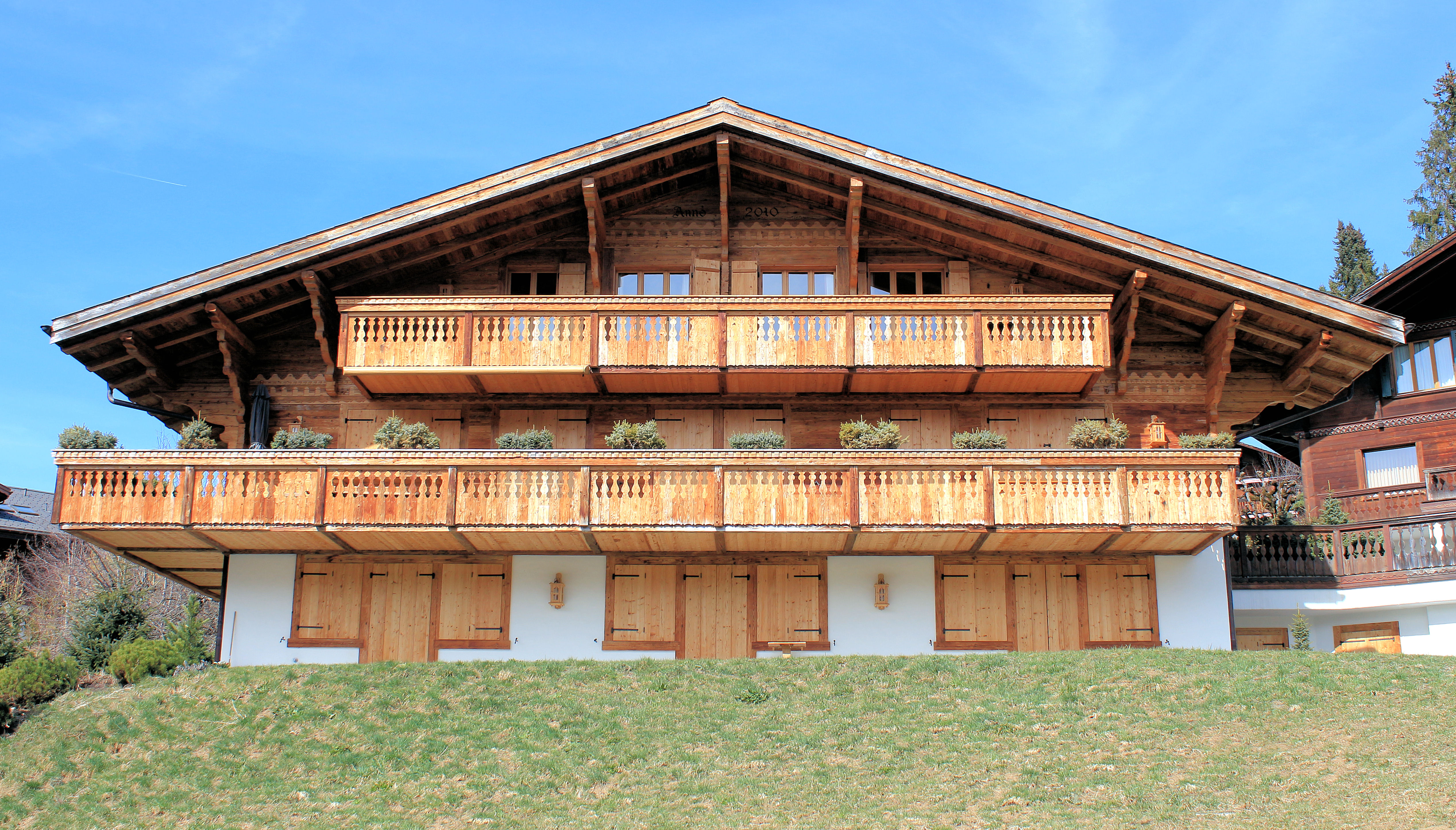 Chaletbau R.Perreten AG, Gsteigstrasse 69 in Gstaad