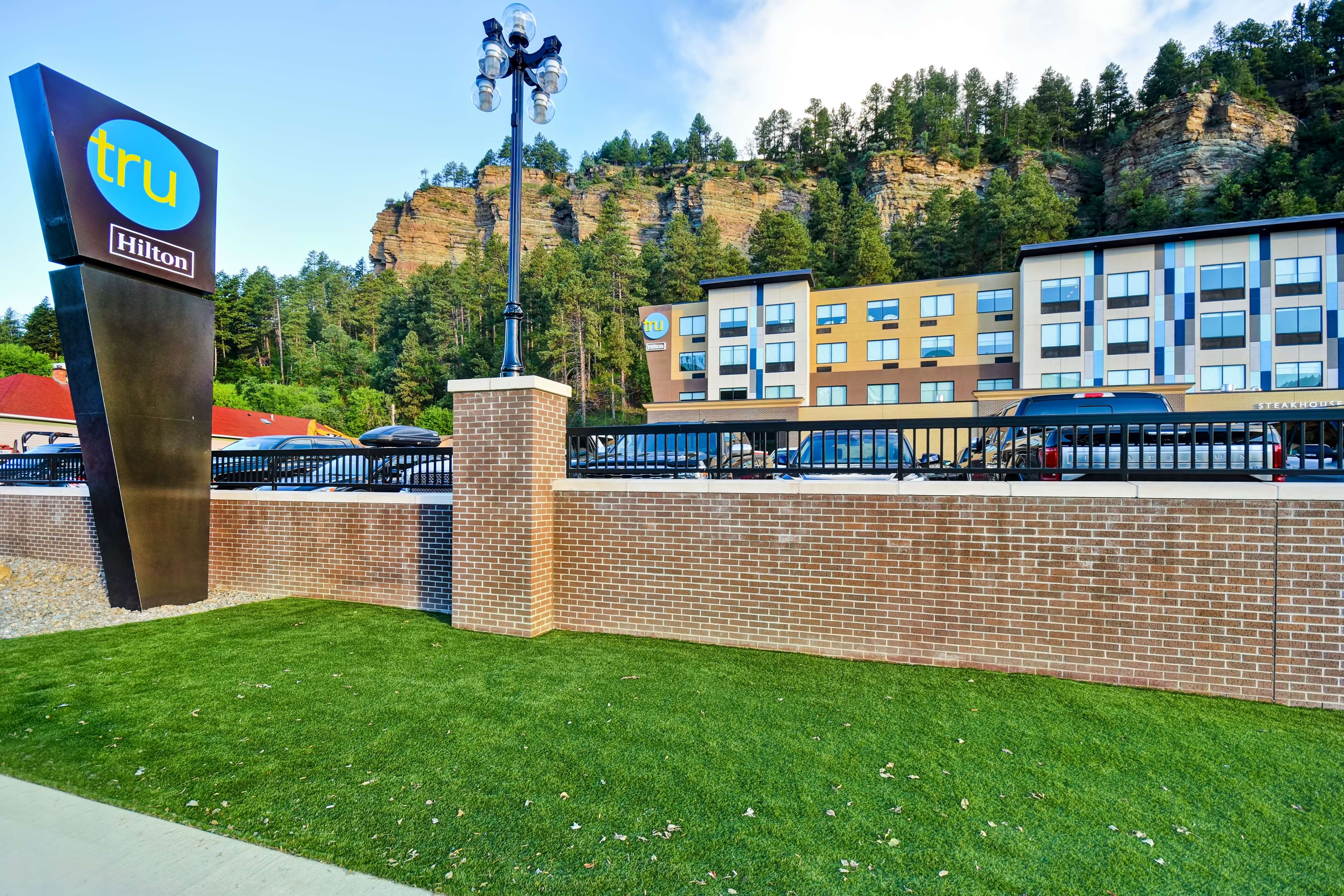 Tru by Hilton Deadwood
