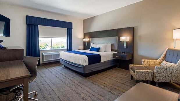 Images Best Western Plus Roland Inn & Suites