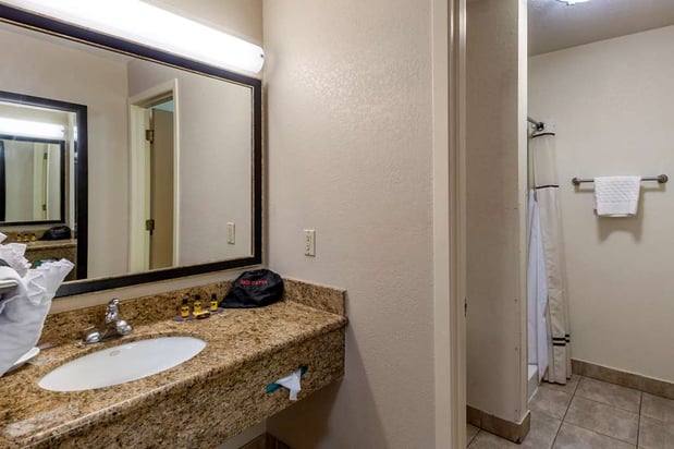 Images Best Western Plus Las Vegas West