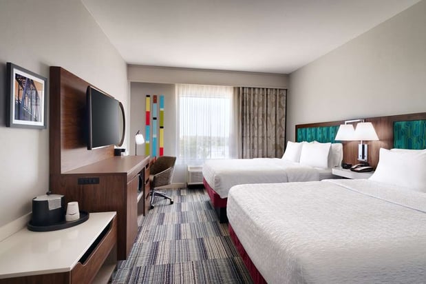 Images Hampton Inn & Suites Ft. Worth-Burleson