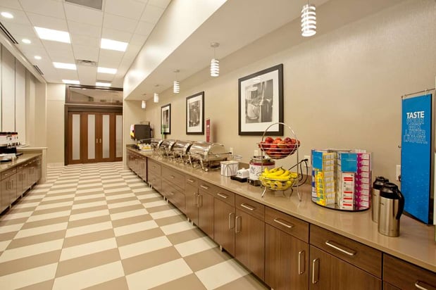 Images Hampton Inn & Suites Minneapolis/Downtown