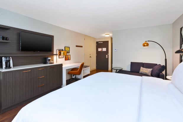 Images Hotel Indigo Rochester – Mayo Clinic Area by IHG