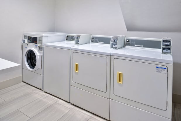 Images Holiday Inn Express Stockton Southeast by IHG