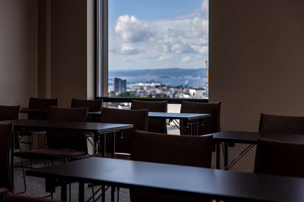 Images Radisson RED Oslo Økern