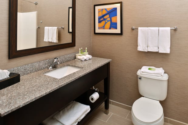 Images Holiday Inn Express & Suites St. Louis West-O'Fallon by IHG