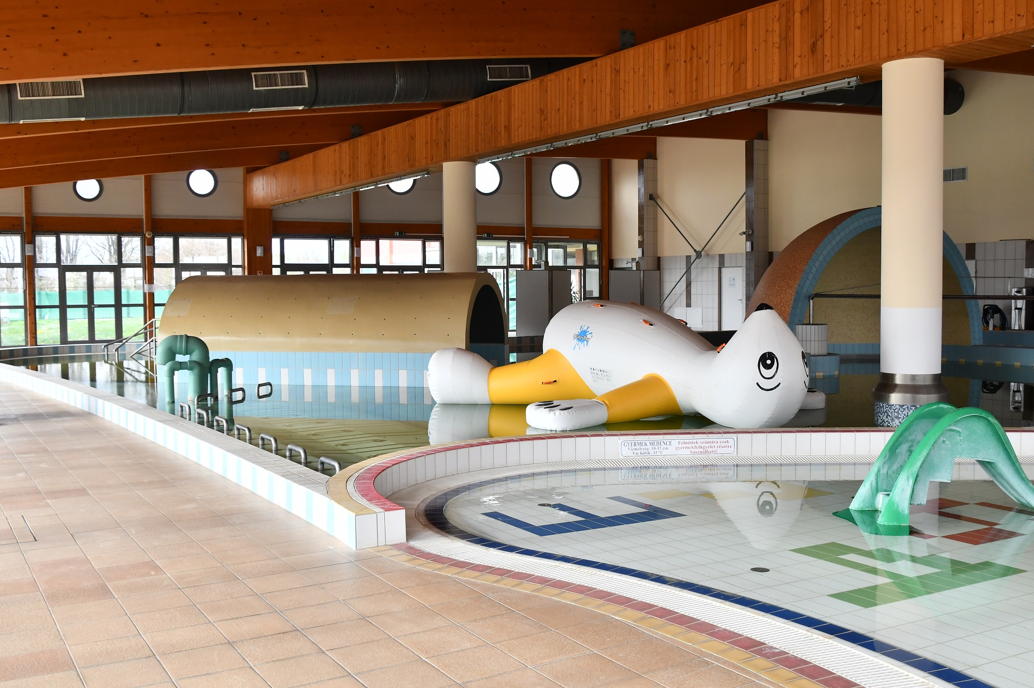 Images Szentesi Sport- és Üdülőközpont Nonprofit Kft.