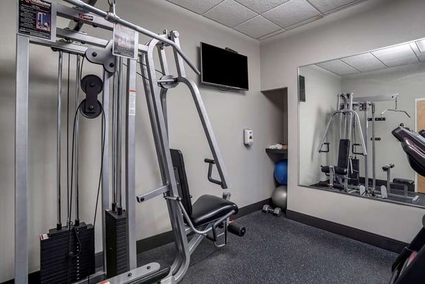 Images Best Western Plus Philadelphia Airport South at Widener University