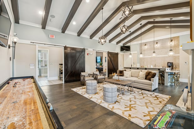 Images Bluewater at Bolton's Landing