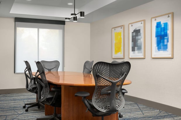 Images Holiday Inn Express & Suites Greensboro - Airport Area by IHG