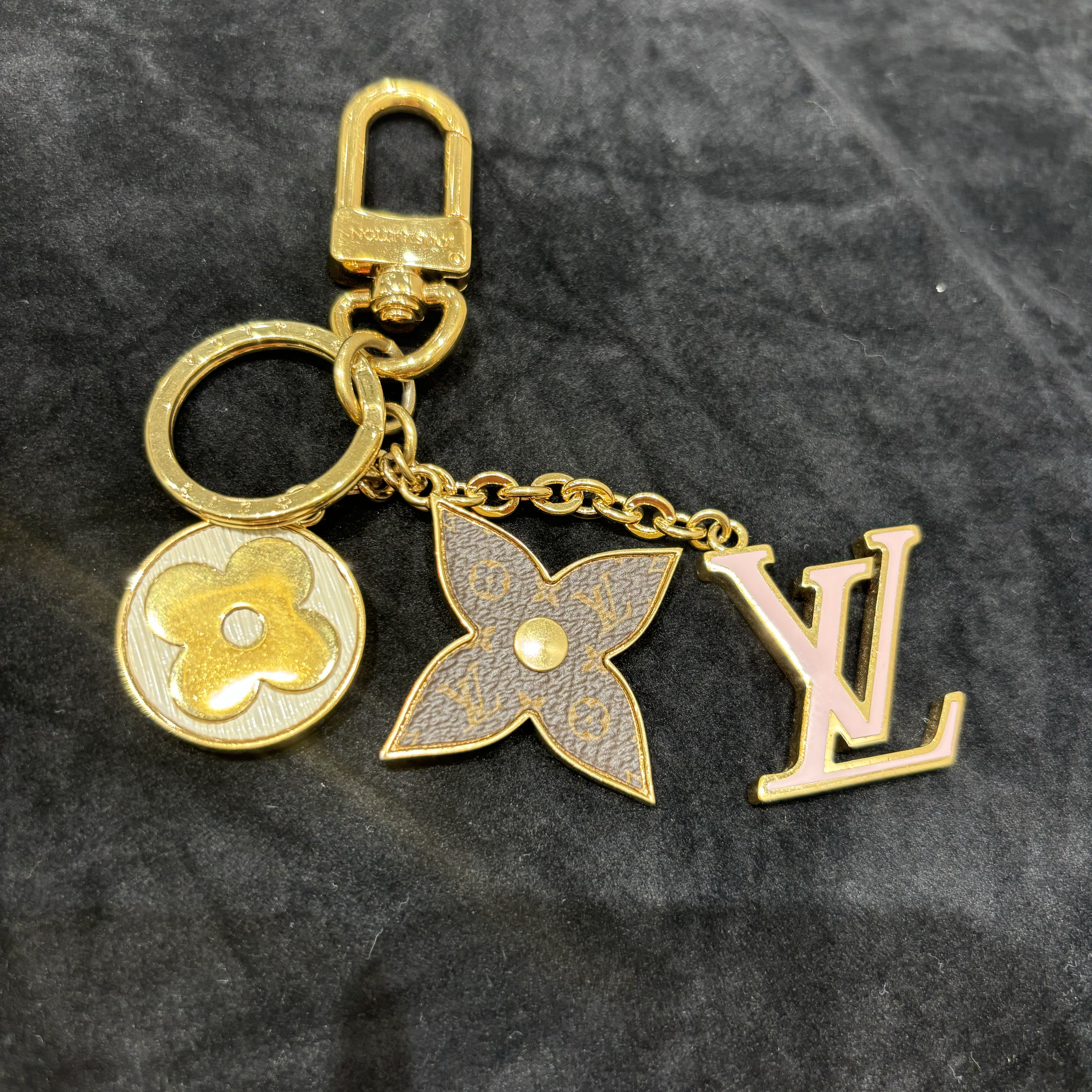 Images KOMEHYO（コメ兵）買取センターアスピア明石
