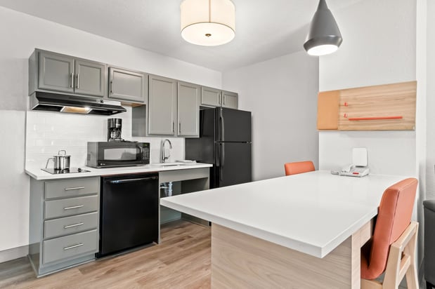 Images Candlewood Suites Hazleton by IHG