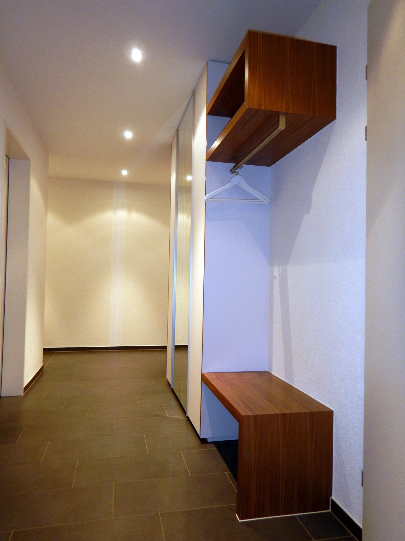 Frei Holzdesign GmbH, Fabrikstrasse 8 in Bäch SZ