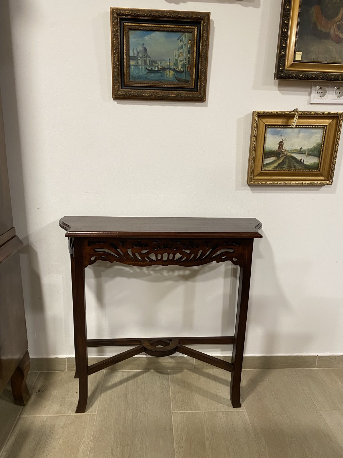 Images Antik és Stílbútorok Adok-Veszek Használt Cikkek Boltja